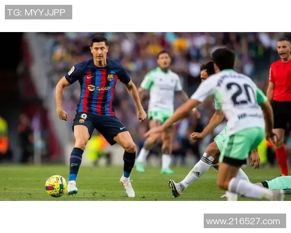 西甲新赛季揭幕战巴萨挑战马洛卡皇马迎战奥萨苏纳展现实力